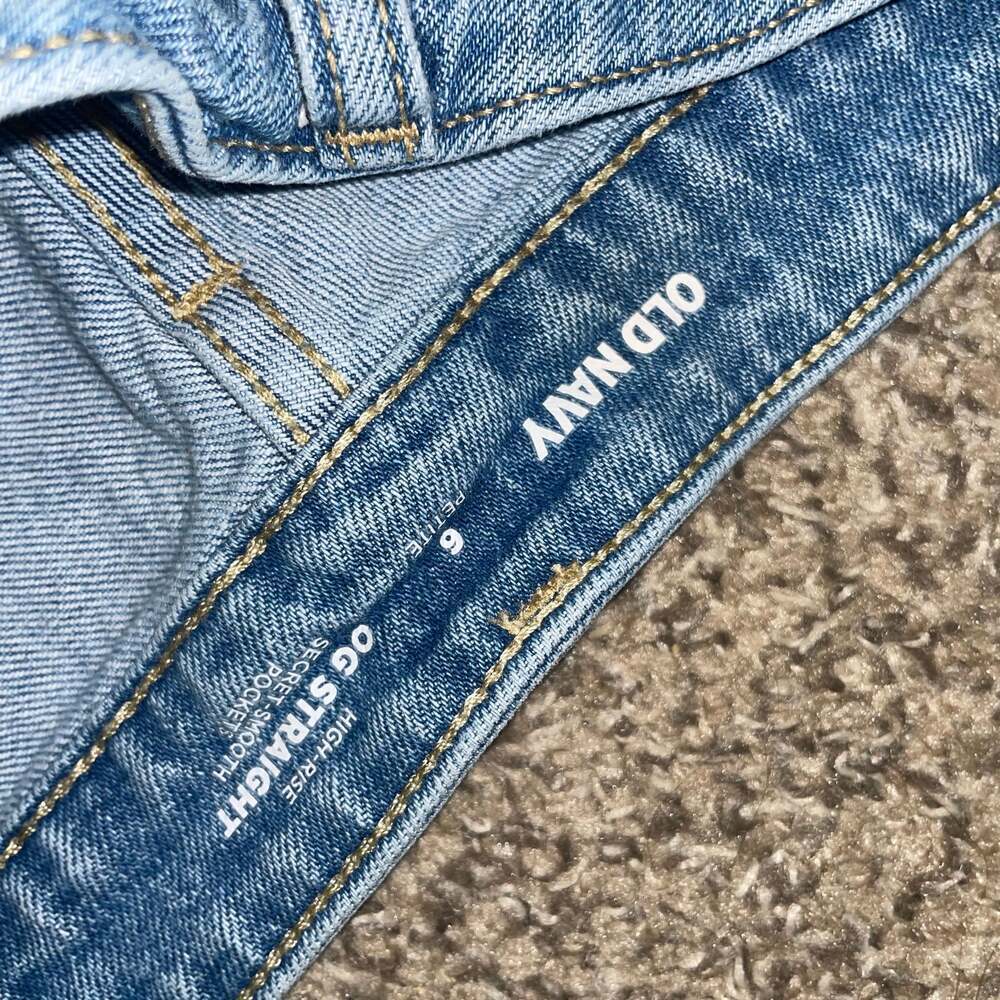 Old Navy High-Waisted OG Straight Ankle Jeans - Picture 2 of 4